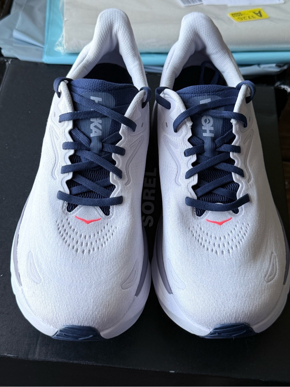 Hoka Arahi 8 - Picture 2 of 5